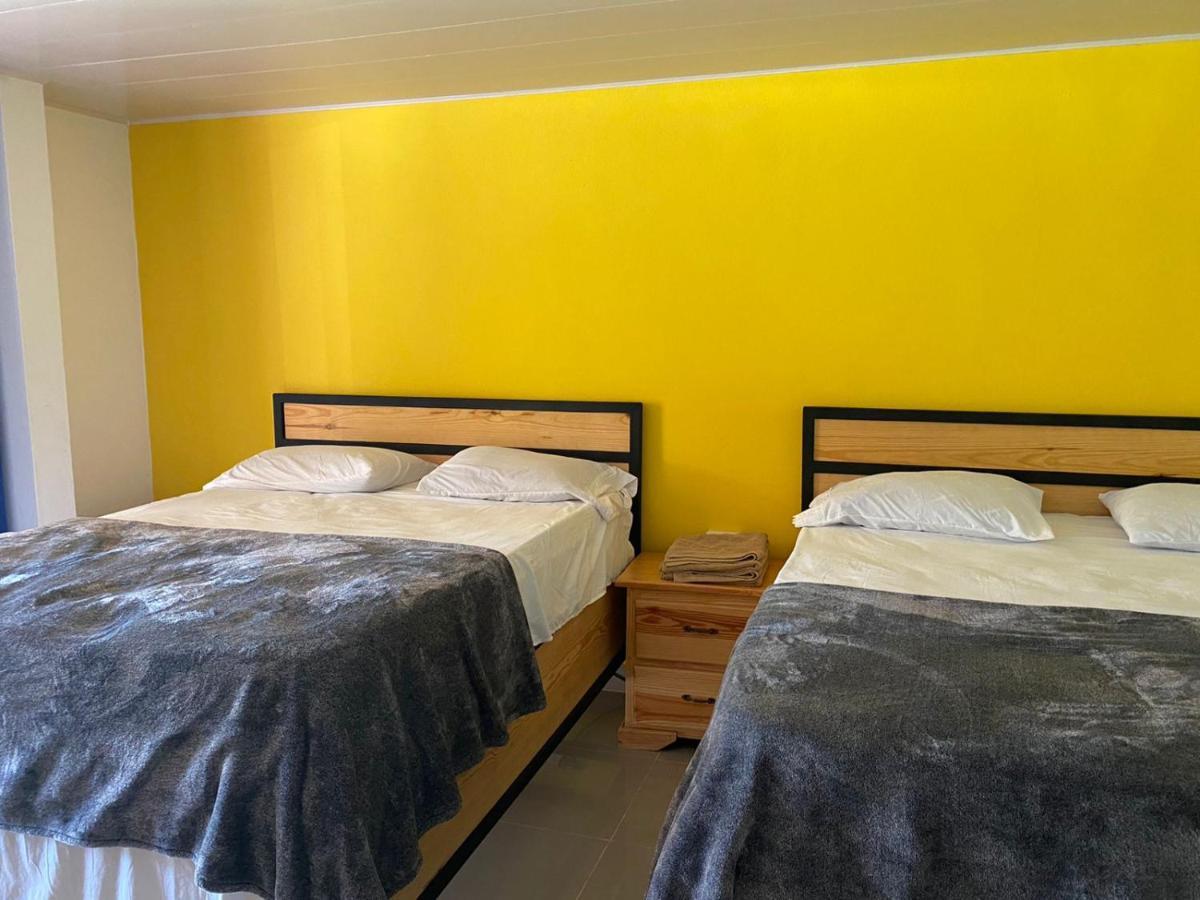 Piscalonga Hotel San Lorenzo de Guayubin Екстериор снимка